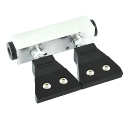 Two outlet Manifold with two premounted Flat Jet with .024" Gap